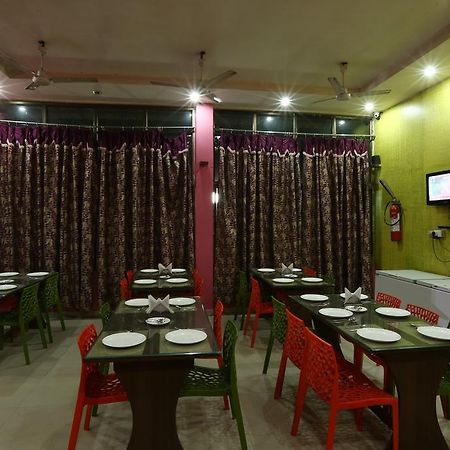 Hotel Parashuram Guwahati Ngoại thất bức ảnh