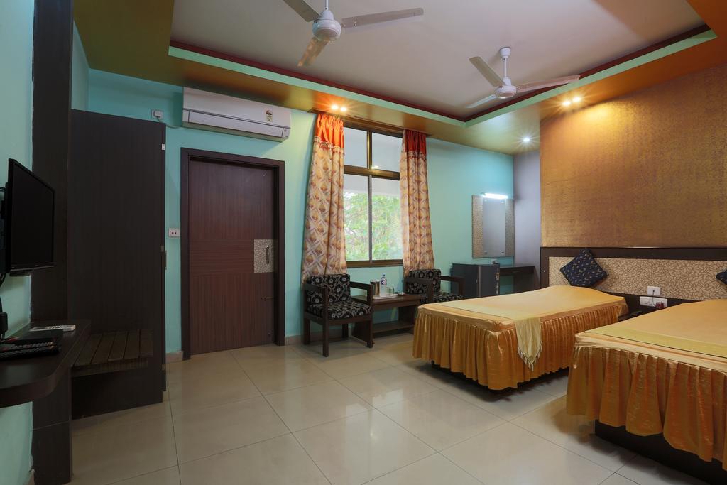 Hotel Parashuram Guwahati Ngoại thất bức ảnh
